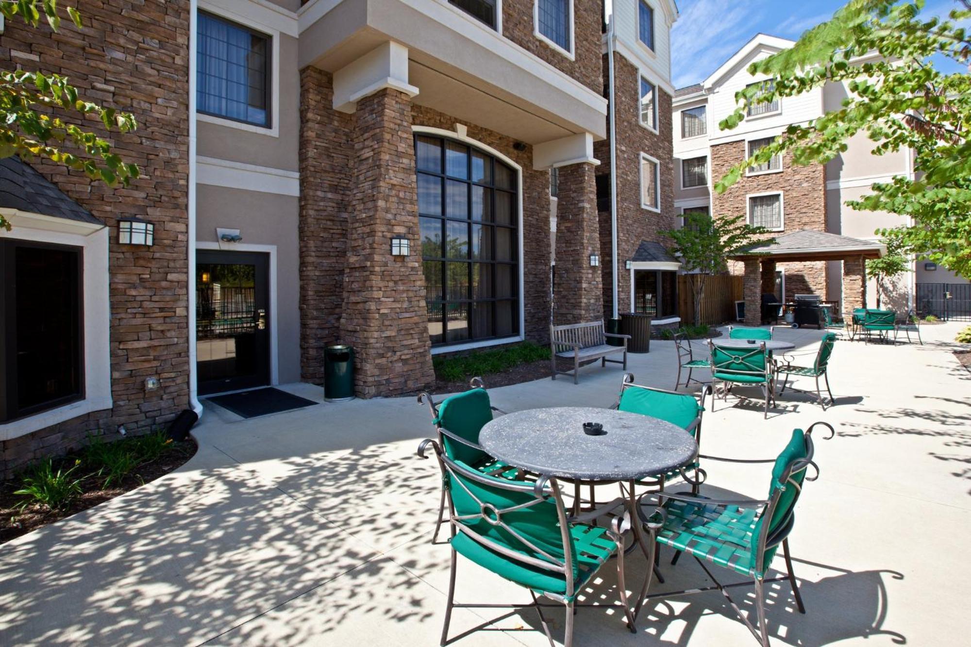 Staybridge Suites Indianapolis-Airport By Ihg Plainfield Exterior photo