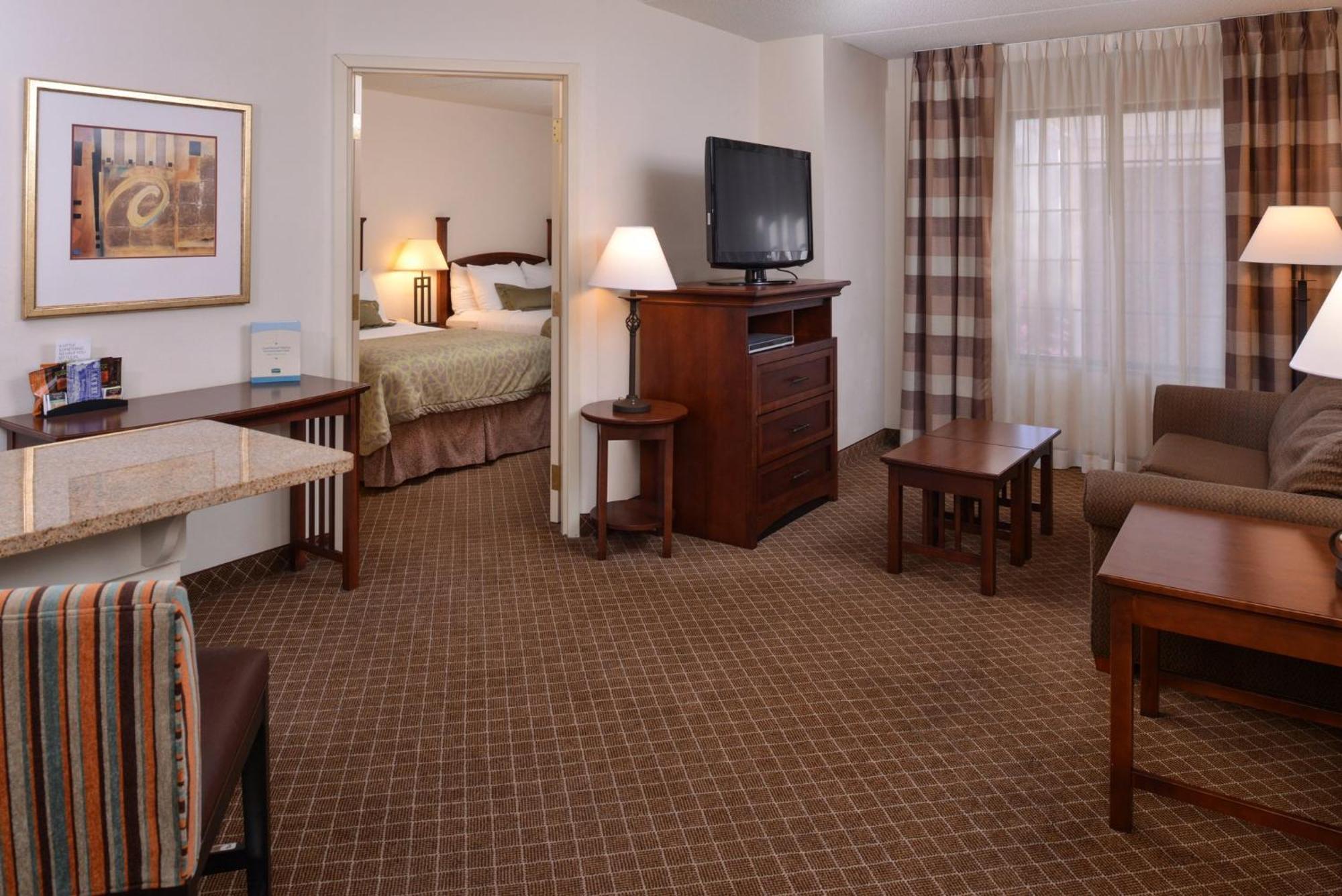 Staybridge Suites Indianapolis-Airport By Ihg Plainfield Exterior photo