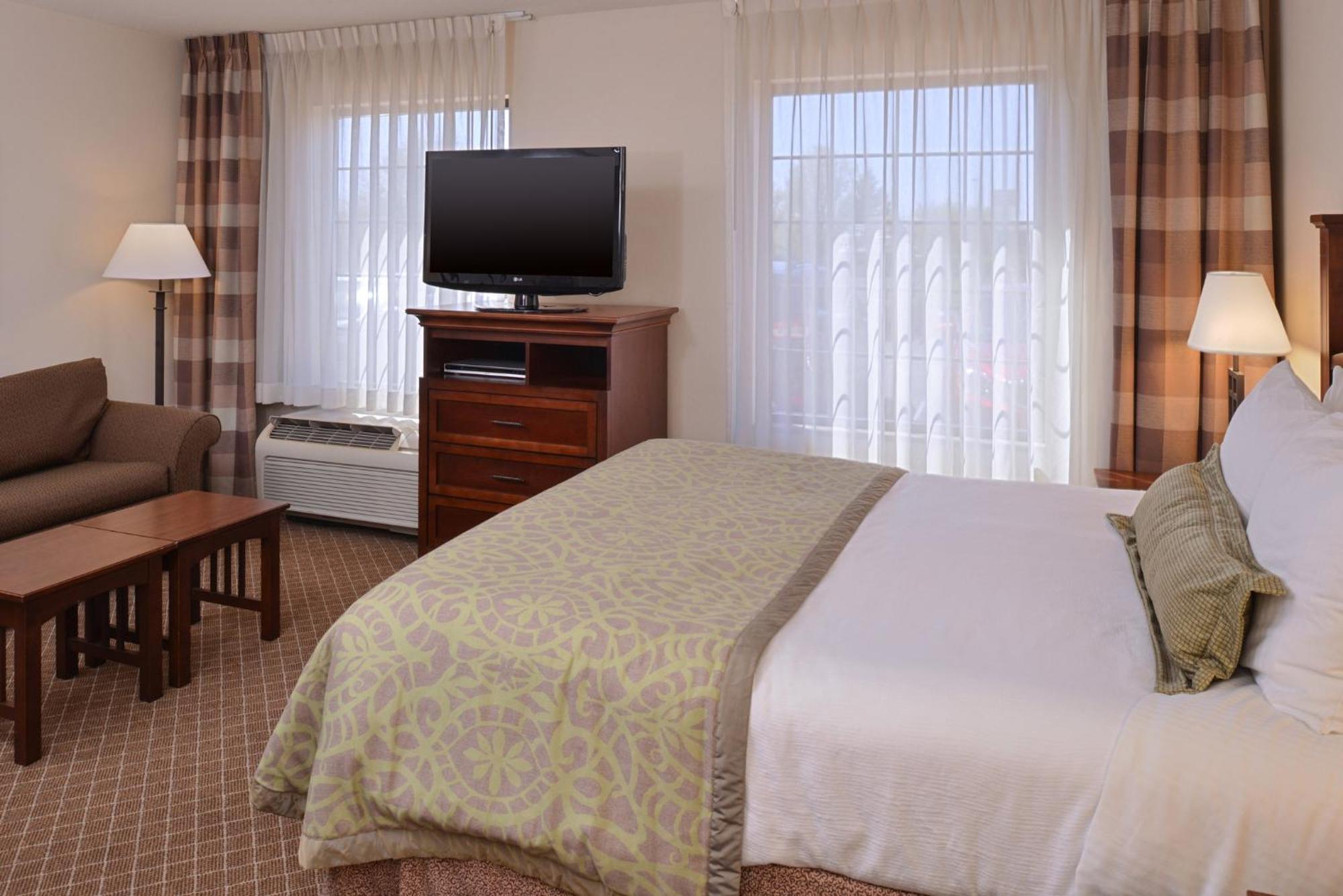 Staybridge Suites Indianapolis-Airport By Ihg Plainfield Exterior photo