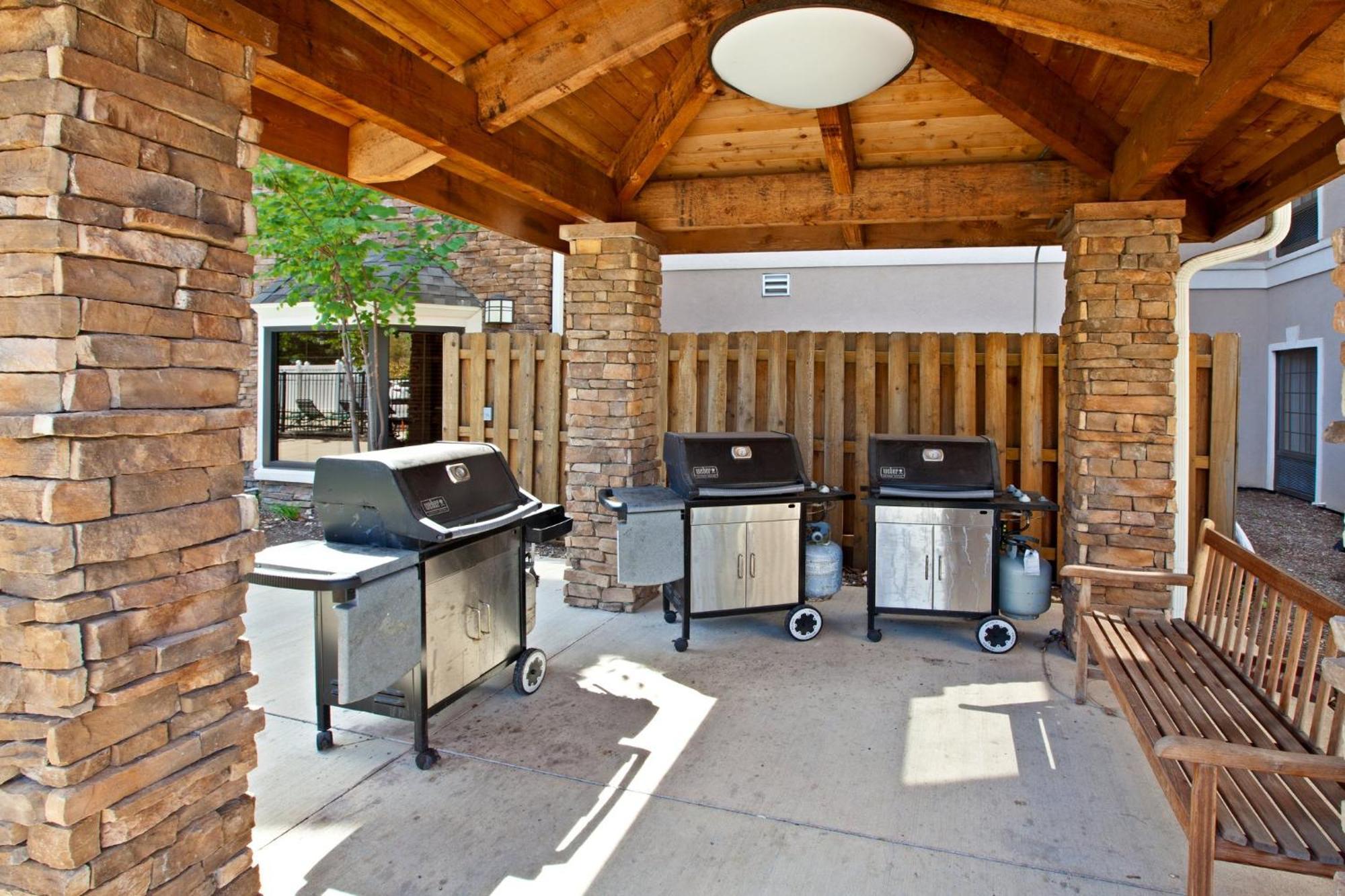 Staybridge Suites Indianapolis-Airport By Ihg Plainfield Exterior photo